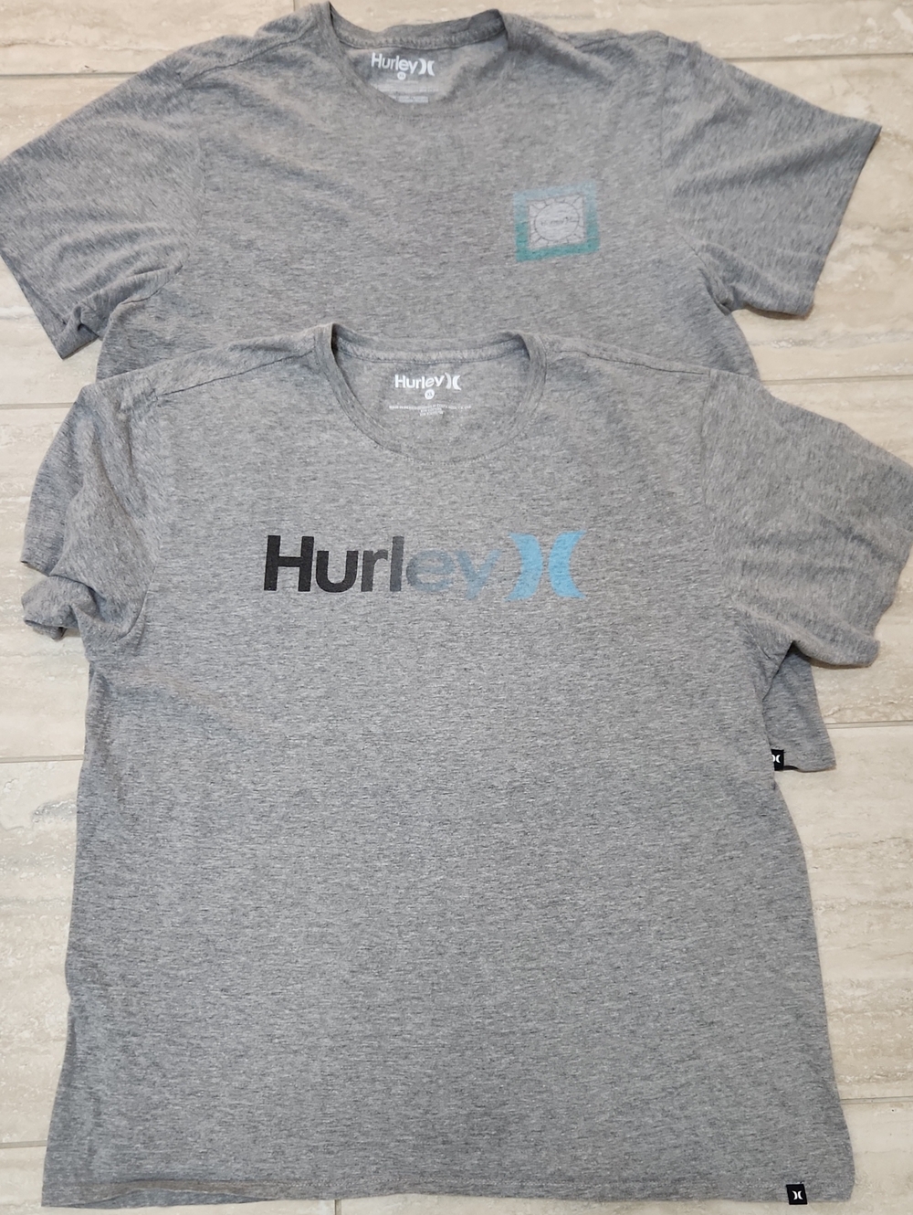2 Hurley T-Shirt Bundle Men's XL Extra Large Gray Graphic Faded Logo